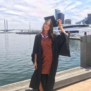 Meet your Posher, Bridget